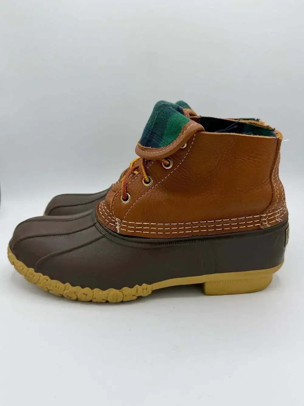 L.L.Bean Bean Boots Women 7.5 Brown Leather Duck Boots Plaid Modified Ankle